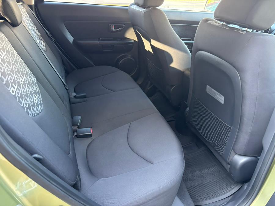 2011 Kia Soul 5dr Wgn Auto +, available for sale in New haven, Connecticut | Wilson Maturo Motors. New haven, Connecticut 2011 Kia Soul 5dr Wgn Auto +, available for sale in New haven, Connecticut | Wilson Maturo Motors. New haven, Connecticut