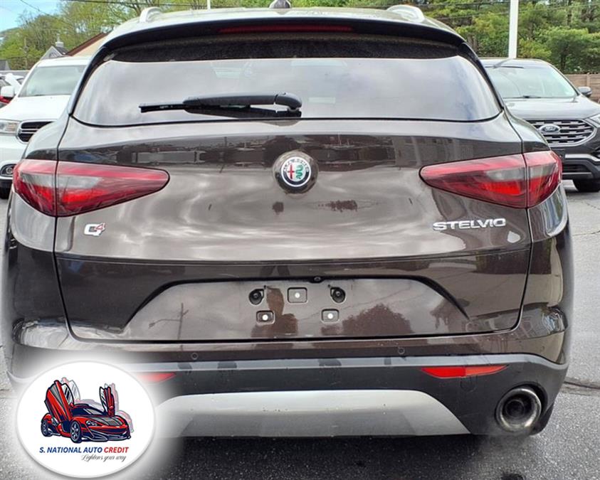 2018 Alfa Romeo Stelvio Ti Lusso AWD, available for sale in Meriden, Connecticut | Sandra Auto Broker LLC. Meriden, Connecticut 2018 Alfa Romeo Stelvio Ti Lusso AWD, available for sale in Meriden, Connecticut | Sandra Auto Broker LLC. Meriden, Connecticut