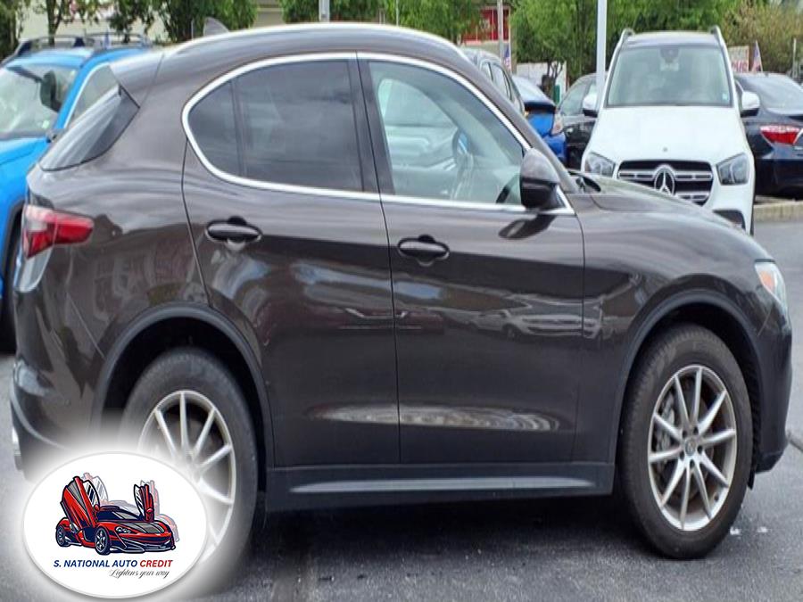 2018 Alfa Romeo Stelvio Ti Lusso AWD, available for sale in Meriden, Connecticut | Sandra Auto Broker LLC. Meriden, Connecticut 2018 Alfa Romeo Stelvio Ti Lusso AWD, available for sale in Meriden, Connecticut | Sandra Auto Broker LLC. Meriden, Connecticut