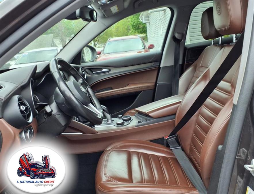 2018 Alfa Romeo Stelvio Ti Lusso AWD, available for sale in Meriden, Connecticut | Sandra Auto Broker LLC. Meriden, Connecticut 2018 Alfa Romeo Stelvio Ti Lusso AWD, available for sale in Meriden, Connecticut | Sandra Auto Broker LLC. Meriden, Connecticut