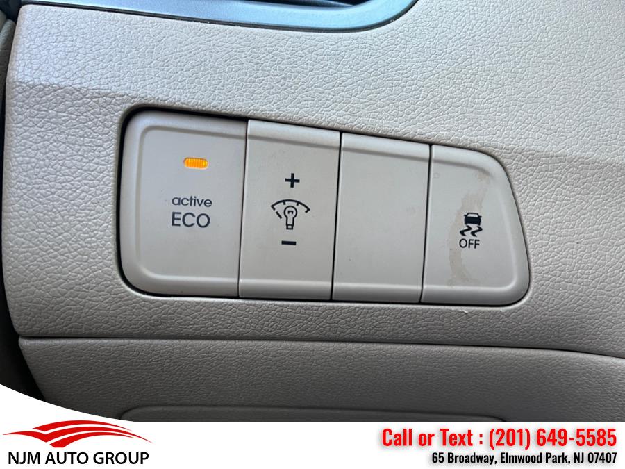 2013 Hyundai Elantra 4dr Sdn Auto Limited (Ulsan Plant), available for sale in Elmwood Park, New Jersey | NJM Auto Group. Elmwood Park, New Jersey 2013 Hyundai Elantra 4dr Sdn Auto Limited (Ulsan Plant), available for sale in Elmwood Park, New Jersey | NJM Auto Group. Elmwood Park, New Jersey
