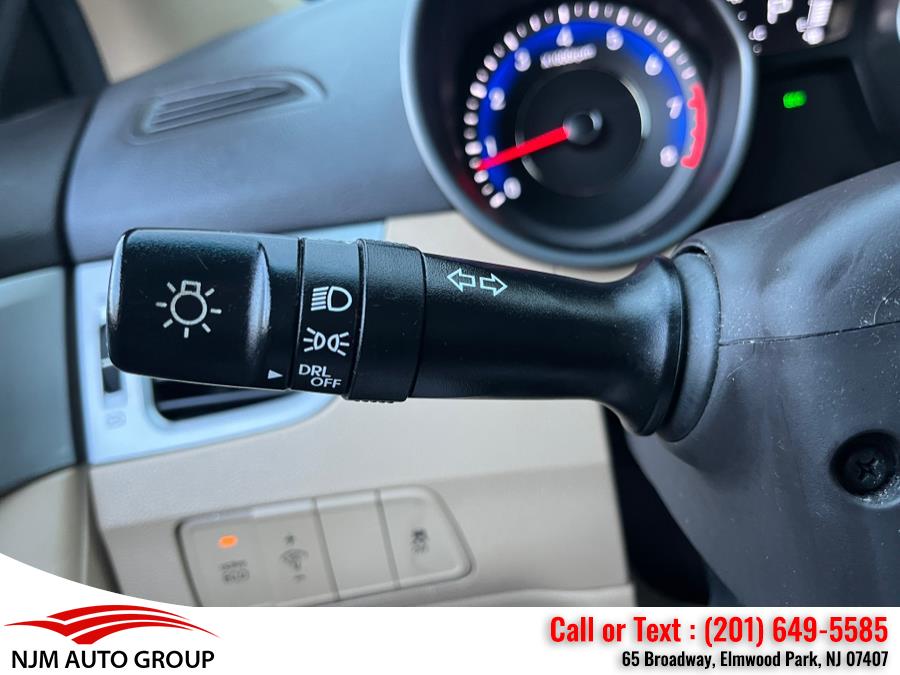 2013 Hyundai Elantra 4dr Sdn Auto Limited (Ulsan Plant), available for sale in Elmwood Park, New Jersey | NJM Auto Group. Elmwood Park, New Jersey 2013 Hyundai Elantra 4dr Sdn Auto Limited (Ulsan Plant), available for sale in Elmwood Park, New Jersey | NJM Auto Group. Elmwood Park, New Jersey