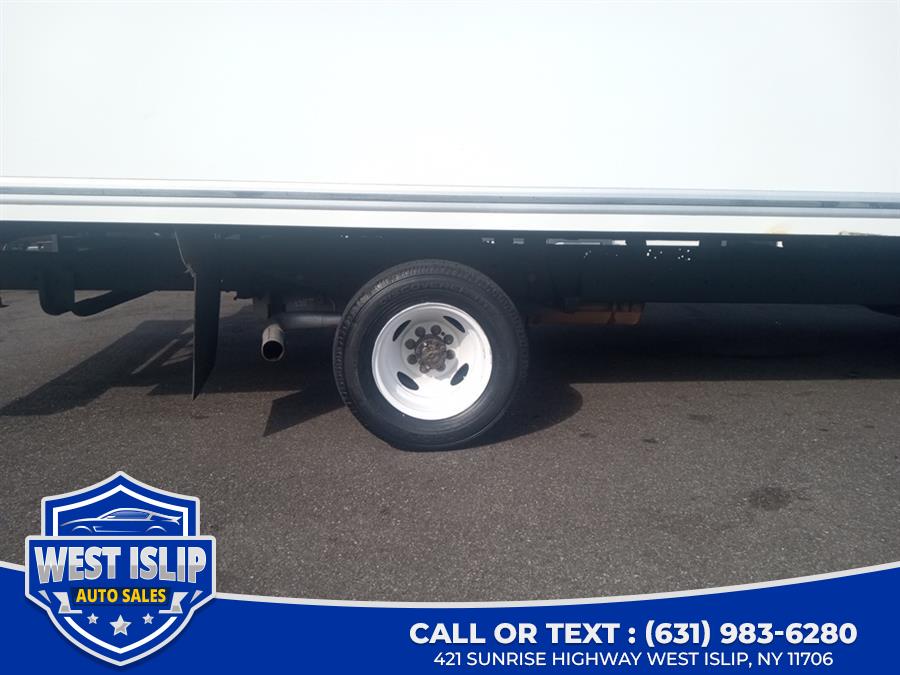 2017 Ford E-Series Cutaway E-350 DRW 158" WB, available for sale in West Islip, New York | West Islip Auto Sales. West Islip, New York 2017 Ford E-Series Cutaway E-350 DRW 158" WB, available for sale in West Islip, New York | West Islip Auto Sales. West Islip, New York