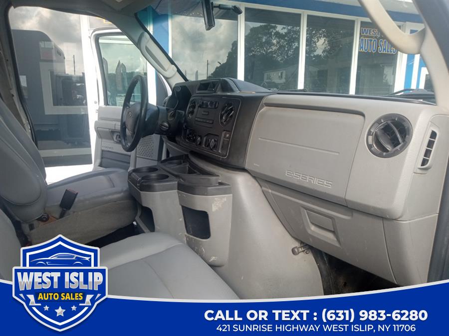 2017 Ford E-Series Cutaway E-350 DRW 158" WB, available for sale in West Islip, New York | West Islip Auto Sales. West Islip, New York 2017 Ford E-Series Cutaway E-350 DRW 158" WB, available for sale in West Islip, New York | West Islip Auto Sales. West Islip, New York