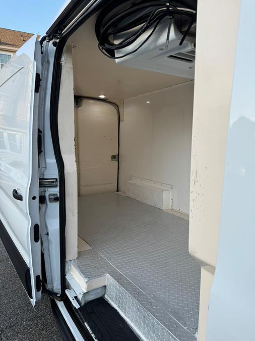 2019 Ford Transit Reefer Van T-250 148" Med Rf /THERMOKING V-520 Max, available for sale in Paterson, New Jersey | Speedway Motors LLC. Paterson, New Jersey 2019 Ford Transit Reefer Van T-250 148" Med Rf /THERMOKING V-520 Max, available for sale in Paterson, New Jersey | Speedway Motors LLC. Paterson, New Jersey