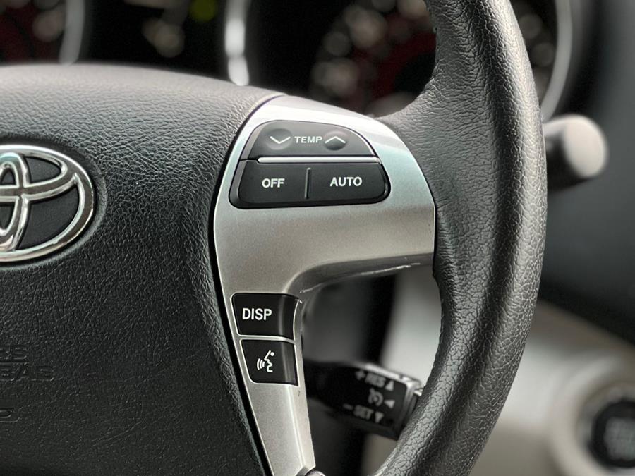 2013 Toyota Highlander FWD 4dr V6 Limited (Natl), available for sale in Paterson, New Jersey | Speedway Motors LLC. Paterson, New Jersey 2013 Toyota Highlander FWD 4dr V6 Limited (Natl), available for sale in Paterson, New Jersey | Speedway Motors LLC. Paterson, New Jersey