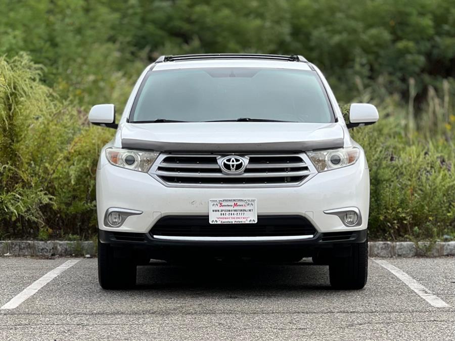 2013 Toyota Highlander FWD 4dr V6 Limited (Natl), available for sale in Paterson, New Jersey | Speedway Motors LLC. Paterson, New Jersey 2013 Toyota Highlander FWD 4dr V6 Limited (Natl), available for sale in Paterson, New Jersey | Speedway Motors LLC. Paterson, New Jersey