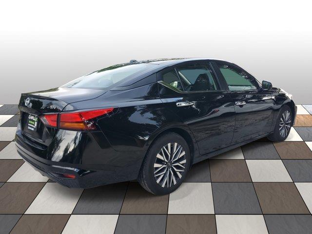 2024 Nissan Altima 2.5 SV photo 4