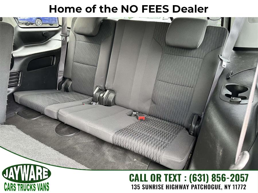 2015 GMC Yukon 4WD 4dr SLE, available for sale in Patchogue, New York | Jayware Cars Trucks Vans. Patchogue, New York 2015 GMC Yukon 4WD 4dr SLE, available for sale in Patchogue, New York | Jayware Cars Trucks Vans. Patchogue, New York