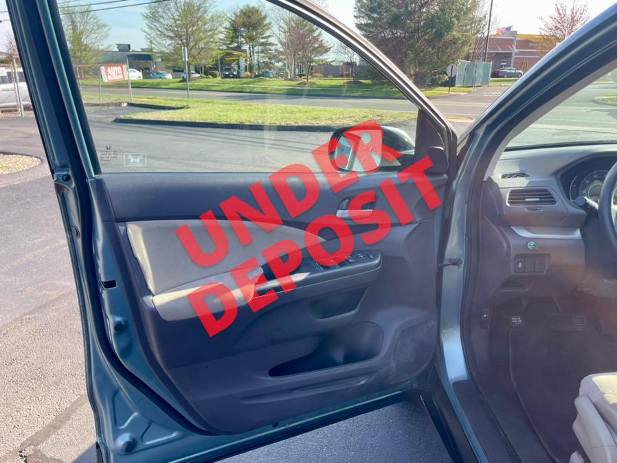 2012 Honda CR-V EX, available for sale in Windsor Locks, Connecticut | Bradley Motors Inc. Windsor Locks, Connecticut 2012 Honda CR-V EX, available for sale in Windsor Locks, Connecticut | Bradley Motors Inc. Windsor Locks, Connecticut
