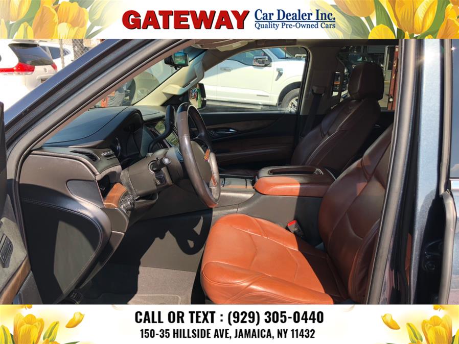 2019 Cadillac Escalade 4WD 4dr Luxury, available for sale in Hempstead, New York | VIP Auto Credit Express. Hempstead, New York 2019 Cadillac Escalade 4WD 4dr Luxury, available for sale in Hempstead, New York | VIP Auto Credit Express. Hempstead, New York