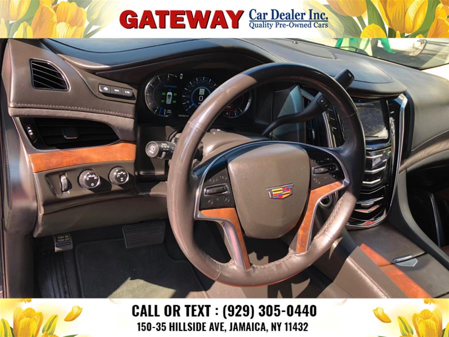 2019 Cadillac Escalade 4WD 4dr Luxury, available for sale in Hempstead, New York | VIP Auto Credit Express. Hempstead, New York 2019 Cadillac Escalade 4WD 4dr Luxury, available for sale in Hempstead, New York | VIP Auto Credit Express. Hempstead, New York