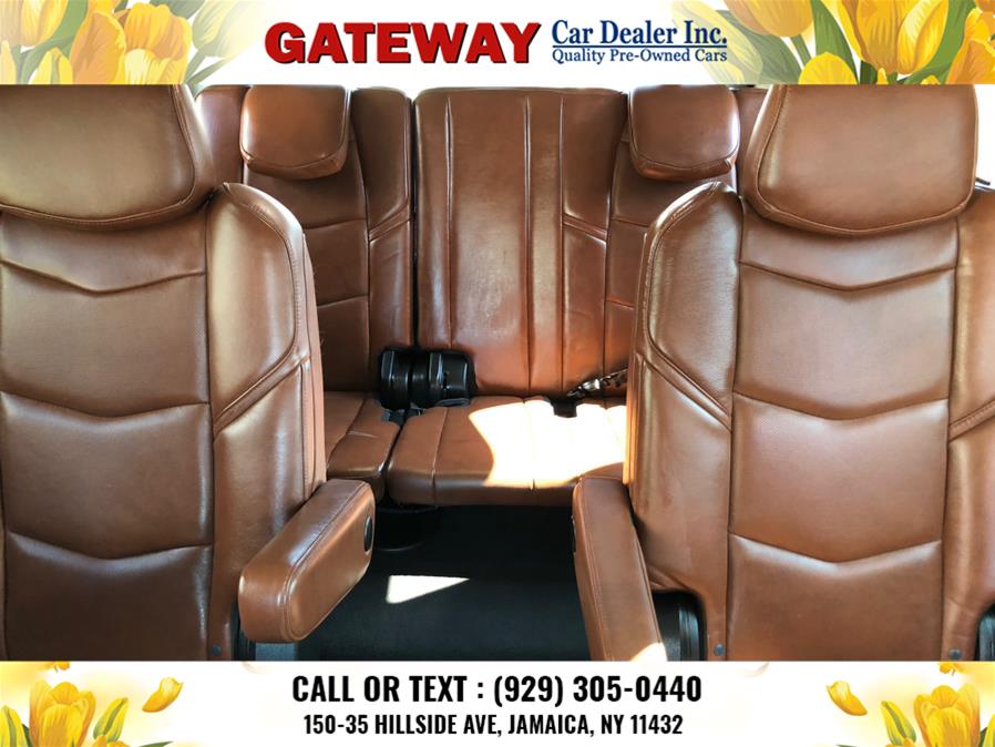2019 Cadillac Escalade 4WD 4dr Luxury, available for sale in Hempstead, New York | VIP Auto Credit Express. Hempstead, New York 2019 Cadillac Escalade 4WD 4dr Luxury, available for sale in Hempstead, New York | VIP Auto Credit Express. Hempstead, New York