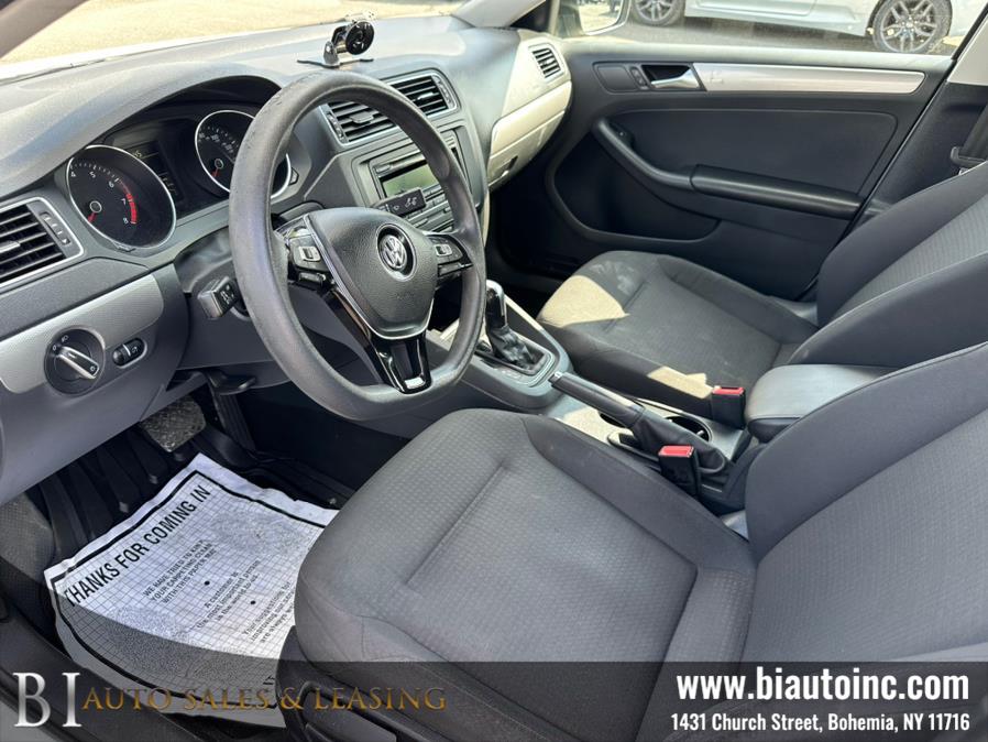2015 Volkswagen Jetta Sedan 4dr Auto 1.8T SE PZEV, available for sale in Bohemia, New York | B I Auto Sales. Bohemia, New York 2015 Volkswagen Jetta Sedan 4dr Auto 1.8T SE PZEV, available for sale in Bohemia, New York | B I Auto Sales. Bohemia, New York