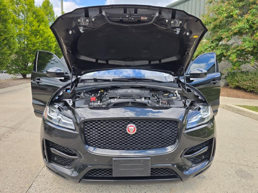 2017 Jaguar F-PACE 35t R-Sport AWD, available for sale in Philadelphia, Pennsylvania | Eugen's Auto Sales & Repairs. Philadelphia, Pennsylvania 2017 Jaguar F-PACE 35t R-Sport AWD, available for sale in Philadelphia, Pennsylvania | Eugen's Auto Sales & Repairs. Philadelphia, Pennsylvania