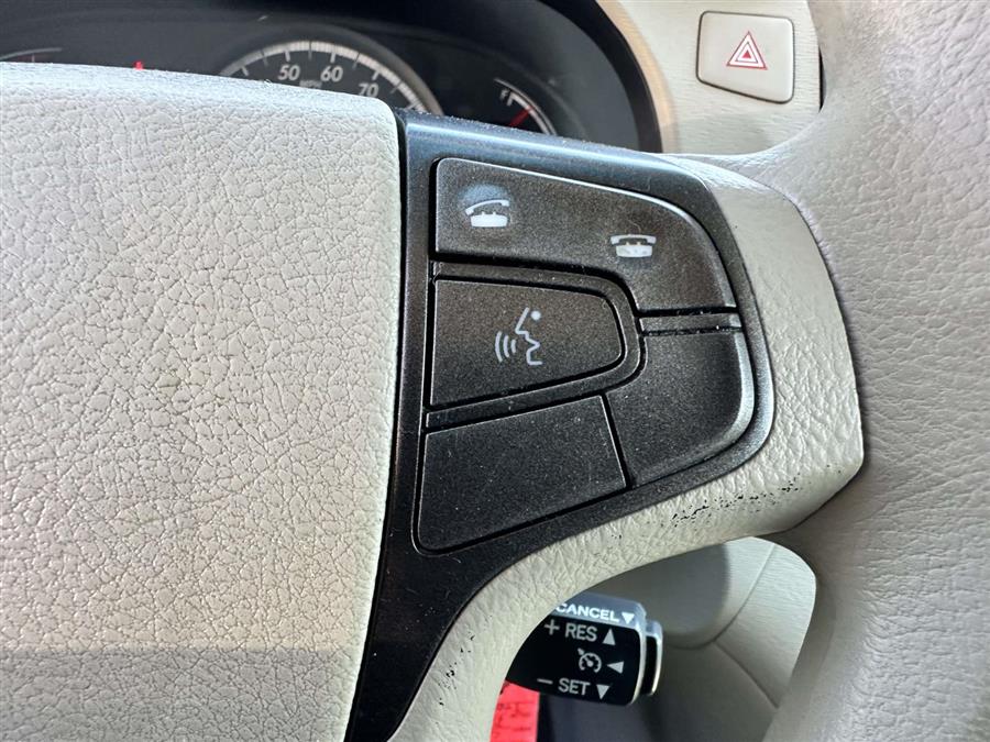 2013 Toyota Sienna LE, available for sale in Patchogue, New York | Baron Supercenter. Patchogue, New York 2013 Toyota Sienna LE, available for sale in Patchogue, New York | Baron Supercenter. Patchogue, New York
