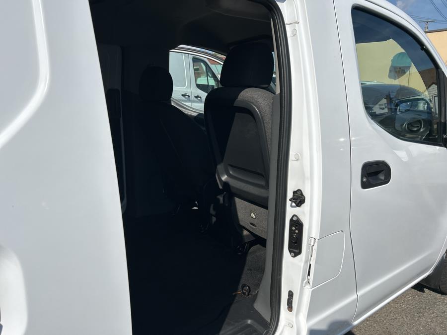 2017 Nissan NV200 Compact Cargo I4 S, available for sale in West Hempstead, New York | Only Vans Inc. West Hempstead, New York 2017 Nissan NV200 Compact Cargo I4 S, available for sale in West Hempstead, New York | Only Vans Inc. West Hempstead, New York