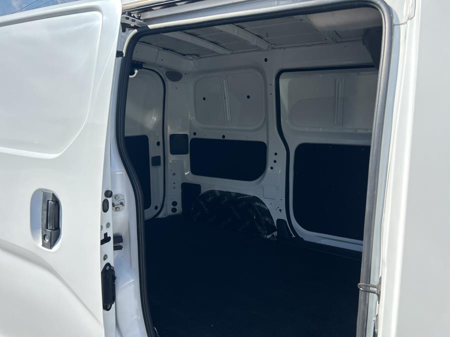 2017 Nissan NV200 Compact Cargo I4 S, available for sale in West Hempstead, New York | Only Vans Inc. West Hempstead, New York 2017 Nissan NV200 Compact Cargo I4 S, available for sale in West Hempstead, New York | Only Vans Inc. West Hempstead, New York