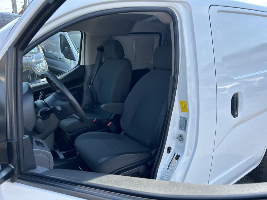 2017 Nissan NV200 Compact Cargo I4 S, available for sale in West Hempstead, New York | Only Vans Inc. West Hempstead, New York 2017 Nissan NV200 Compact Cargo I4 S, available for sale in West Hempstead, New York | Only Vans Inc. West Hempstead, New York