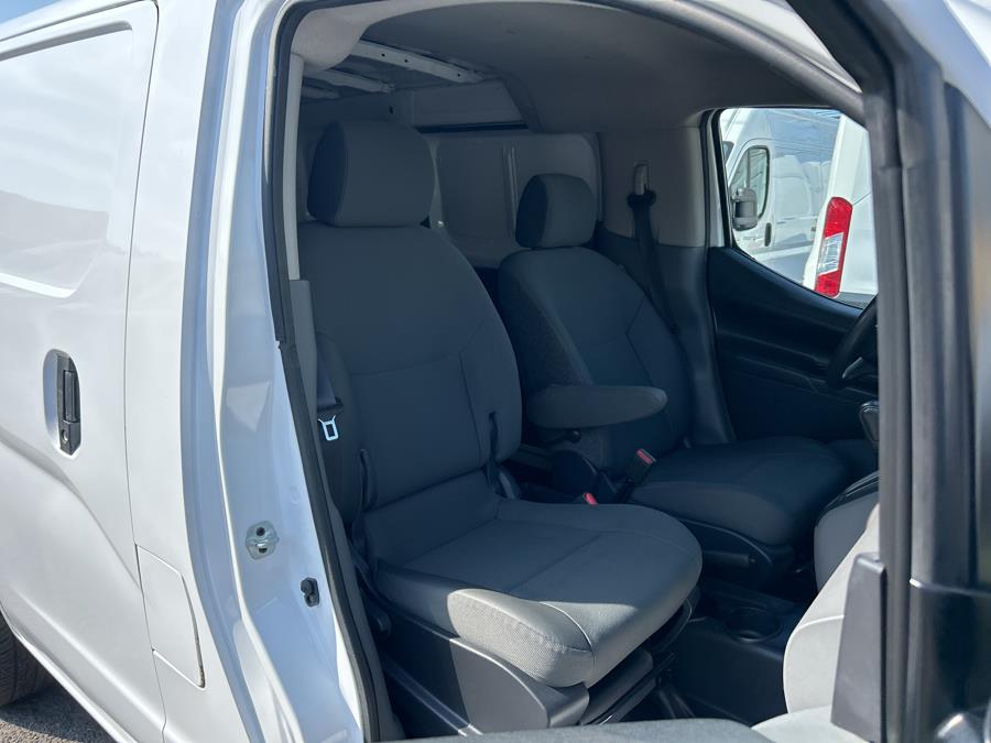 2017 Nissan NV200 Compact Cargo I4 S, available for sale in West Hempstead, New York | Only Vans Inc. West Hempstead, New York 2017 Nissan NV200 Compact Cargo I4 S, available for sale in West Hempstead, New York | Only Vans Inc. West Hempstead, New York
