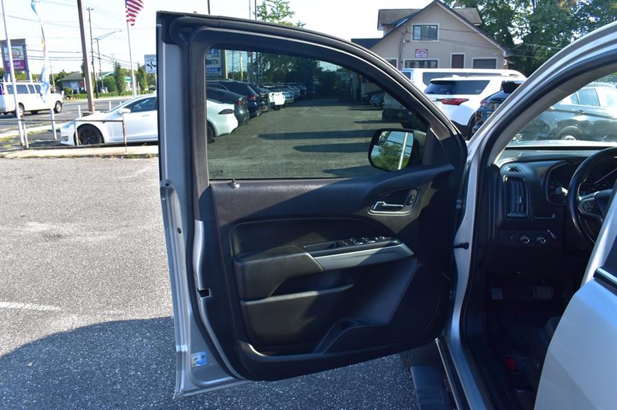 2017 Chevrolet Colorado LT, available for sale in Patchogue, New York | 112 Auto Plaza. Patchogue, New York 2017 Chevrolet Colorado LT, available for sale in Patchogue, New York | 112 Auto Plaza. Patchogue, New York