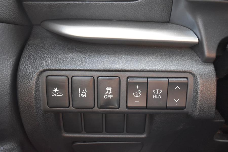 2022 Mitsubishi Eclipse Cross SE, available for sale in Patchogue, New York | 112 Auto Plaza. Patchogue, New York 2022 Mitsubishi Eclipse Cross SE, available for sale in Patchogue, New York | 112 Auto Plaza. Patchogue, New York