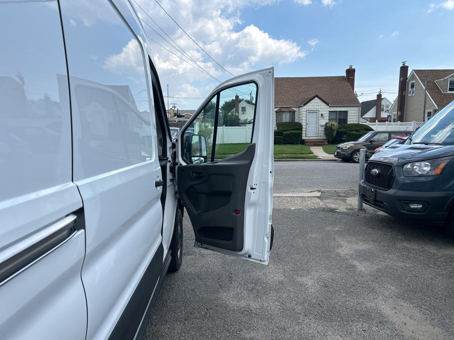 2023 Ford Transit Cargo Van T-250 148" Med Rf 9070 GVWR RWD, available for sale in West Hempstead, New York | Only Vans Inc. West Hempstead, New York 2023 Ford Transit Cargo Van T-250 148" Med Rf 9070 GVWR RWD, available for sale in West Hempstead, New York | Only Vans Inc. West Hempstead, New York