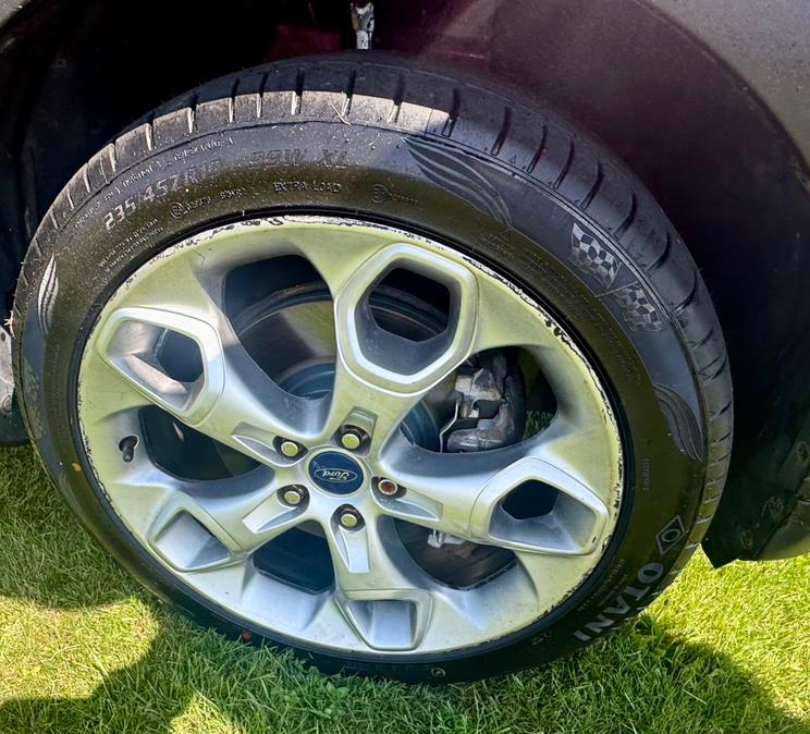 2014 Ford Escape 4WD 4dr Titanium, available for sale in Salem, Massachusetts | Dave Franks Auto Sales. Salem, Massachusetts 2014 Ford Escape 4WD 4dr Titanium, available for sale in Salem, Massachusetts | Dave Franks Auto Sales. Salem, Massachusetts