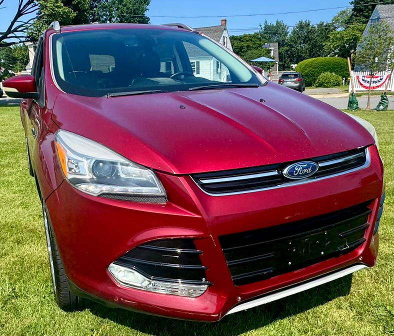 2014 Ford Escape 4WD 4dr Titanium, available for sale in Salem, Massachusetts | Dave Franks Auto Sales. Salem, Massachusetts 2014 Ford Escape 4WD 4dr Titanium, available for sale in Salem, Massachusetts | Dave Franks Auto Sales. Salem, Massachusetts