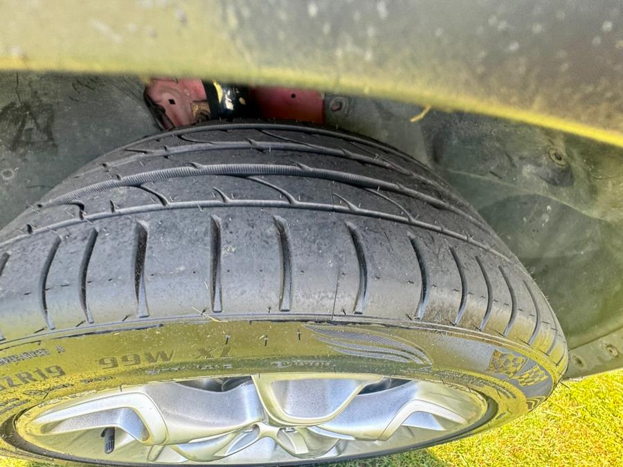 2014 Ford Escape 4WD 4dr Titanium, available for sale in Salem, Massachusetts | Dave Franks Auto Sales. Salem, Massachusetts 2014 Ford Escape 4WD 4dr Titanium, available for sale in Salem, Massachusetts | Dave Franks Auto Sales. Salem, Massachusetts