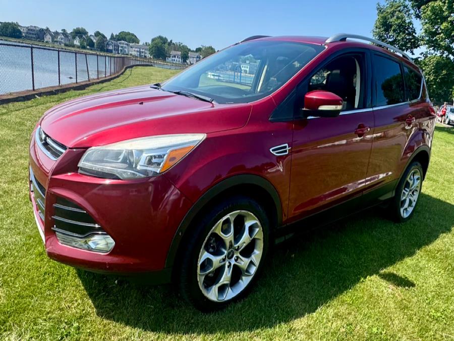 2014 Ford Escape 4WD 4dr Titanium, available for sale in Salem, Massachusetts | Dave Franks Auto Sales. Salem, Massachusetts 2014 Ford Escape 4WD 4dr Titanium, available for sale in Salem, Massachusetts | Dave Franks Auto Sales. Salem, Massachusetts