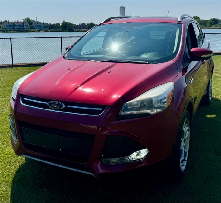 2014 Ford Escape 4WD 4dr Titanium, available for sale in Salem, Massachusetts | Dave Franks Auto Sales. Salem, Massachusetts 2014 Ford Escape 4WD 4dr Titanium, available for sale in Salem, Massachusetts | Dave Franks Auto Sales. Salem, Massachusetts