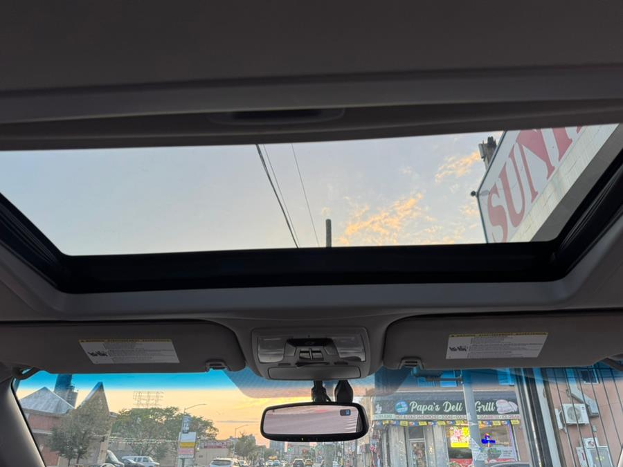 2015 Toyota Sienna 5dr 7-Pass Van Ltd Premium FWD (Natl), available for sale in Jamaica, New York | Sunrise Autoland. Jamaica, New York 2015 Toyota Sienna 5dr 7-Pass Van Ltd Premium FWD (Natl), available for sale in Jamaica, New York | Sunrise Autoland. Jamaica, New York