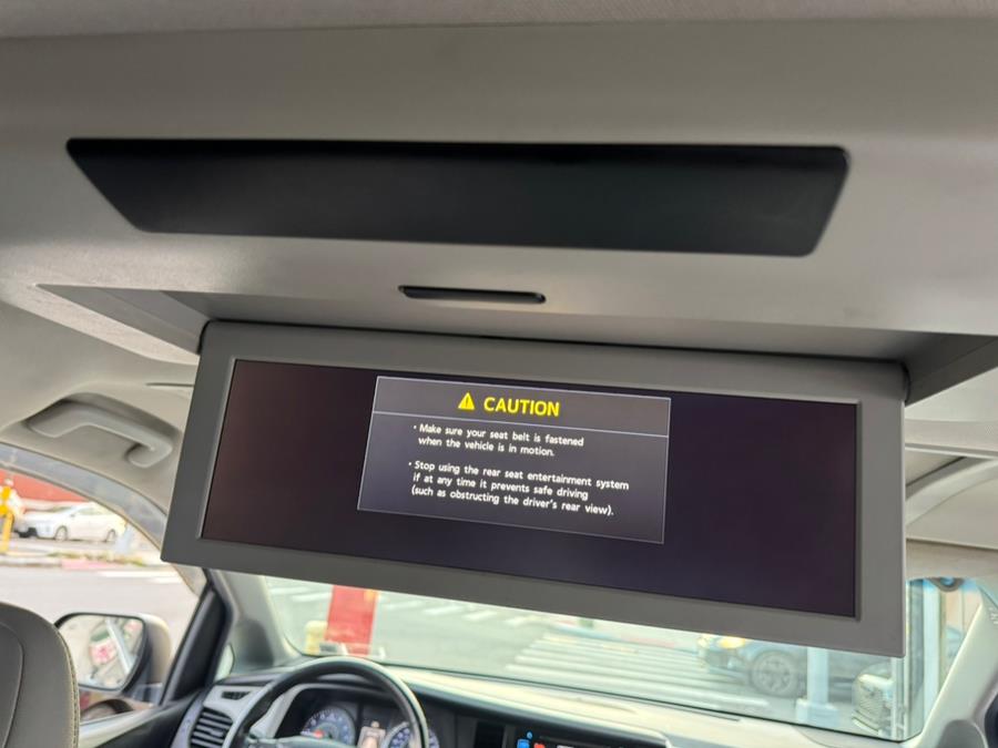 2015 Toyota Sienna 5dr 7-Pass Van Ltd Premium FWD (Natl), available for sale in Jamaica, New York | Sunrise Autoland. Jamaica, New York 2015 Toyota Sienna 5dr 7-Pass Van Ltd Premium FWD (Natl), available for sale in Jamaica, New York | Sunrise Autoland. Jamaica, New York