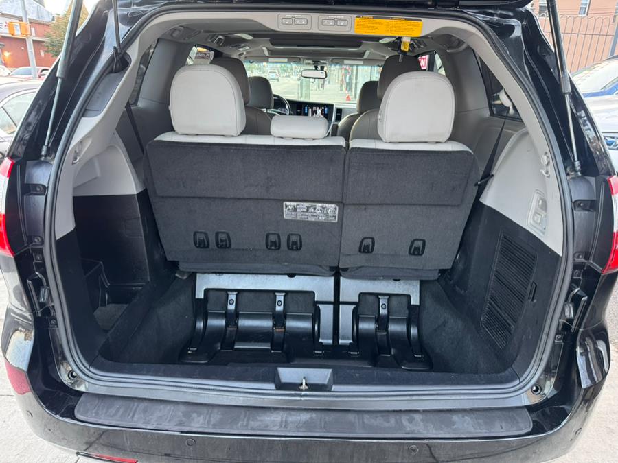 2015 Toyota Sienna 5dr 7-Pass Van Ltd Premium FWD (Natl), available for sale in Jamaica, New York | Sunrise Autoland. Jamaica, New York 2015 Toyota Sienna 5dr 7-Pass Van Ltd Premium FWD (Natl), available for sale in Jamaica, New York | Sunrise Autoland. Jamaica, New York