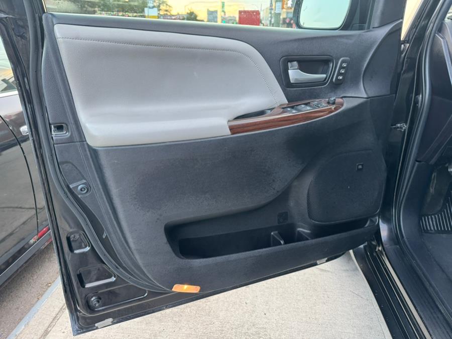 2015 Toyota Sienna 5dr 7-Pass Van Ltd Premium FWD (Natl), available for sale in Jamaica, New York | Sunrise Autoland. Jamaica, New York 2015 Toyota Sienna 5dr 7-Pass Van Ltd Premium FWD (Natl), available for sale in Jamaica, New York | Sunrise Autoland. Jamaica, New York