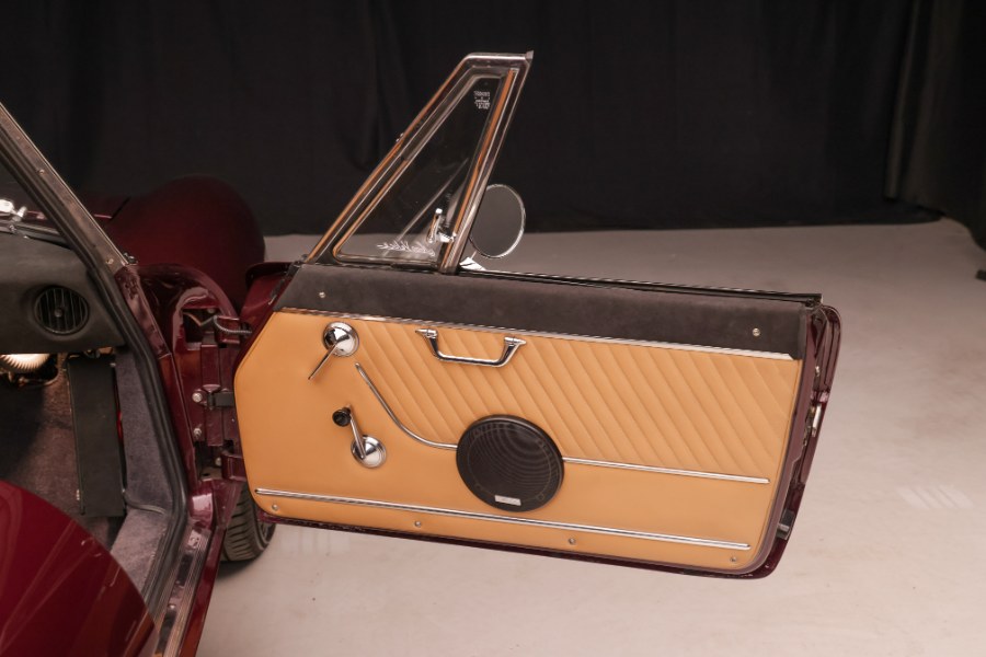 1972 Alfa Romeo Spider R, available for sale in North Salem, New York | Meccanic Shop North Inc. North Salem, New York 1972 Alfa Romeo Spider R, available for sale in North Salem, New York | Meccanic Shop North Inc. North Salem, New York