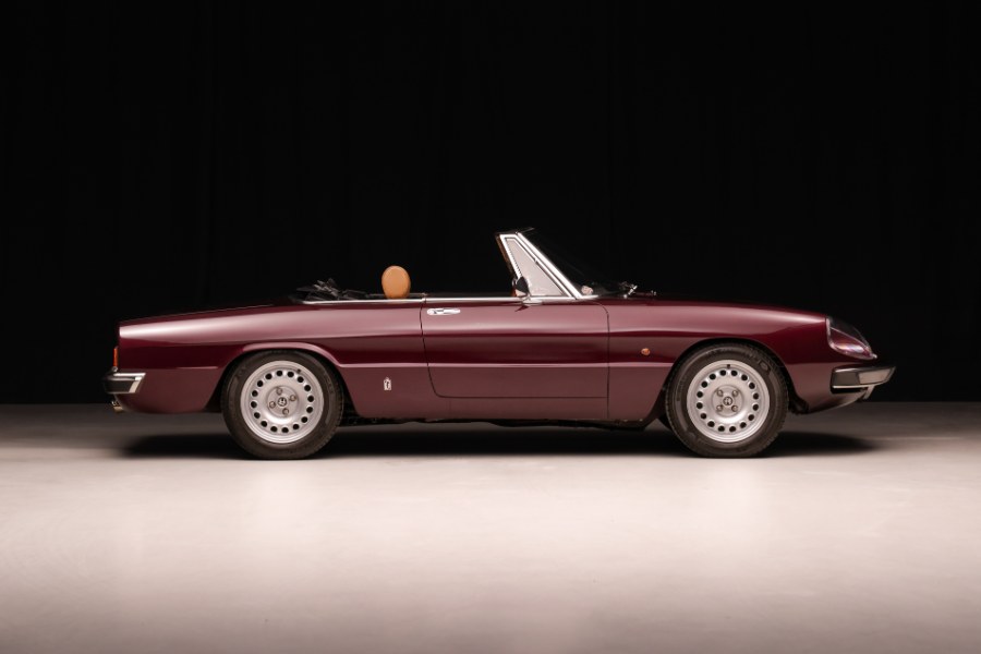 1972 Alfa Romeo Spider R, available for sale in North Salem, New York | Meccanic Shop North Inc. North Salem, New York 1972 Alfa Romeo Spider R, available for sale in North Salem, New York | Meccanic Shop North Inc. North Salem, New York