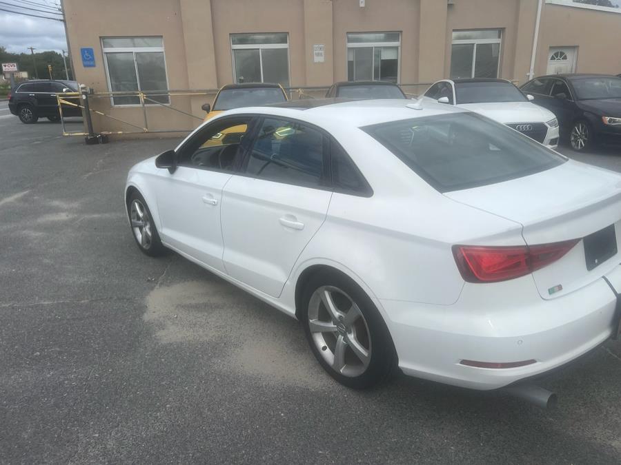 2016 Audi A3 Quattro 2.0T Premium photo 4
