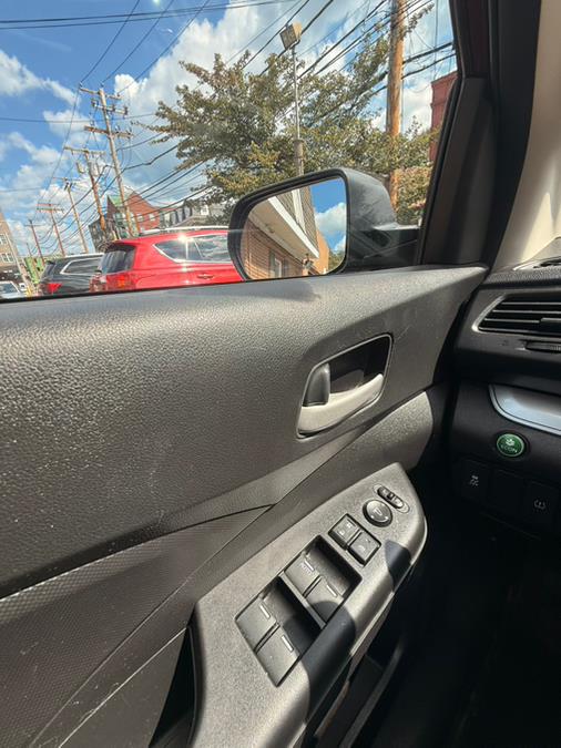 2015 Honda CR-V AWD 5dr LX, available for sale in Shelton, Connecticut | Center Motorsports LLC. Shelton, Connecticut 2015 Honda CR-V AWD 5dr LX, available for sale in Shelton, Connecticut | Center Motorsports LLC. Shelton, Connecticut