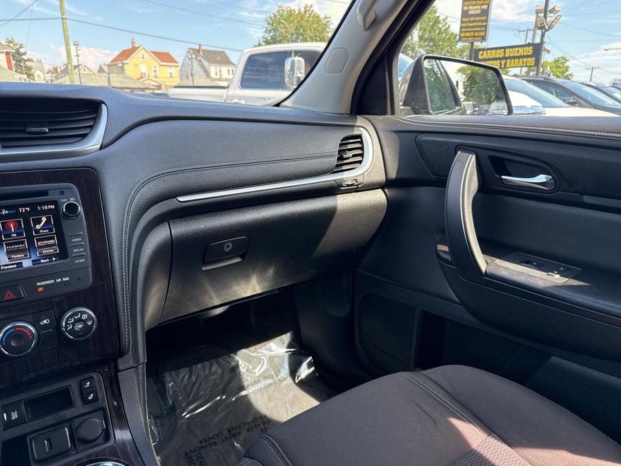 2017 Chevrolet Traverse FWD 4dr LT w/1LT, available for sale in Little Ferry, New Jersey | Victoria Preowned Autos Inc. Little Ferry, New Jersey 2017 Chevrolet Traverse FWD 4dr LT w/1LT, available for sale in Little Ferry, New Jersey | Victoria Preowned Autos Inc. Little Ferry, New Jersey