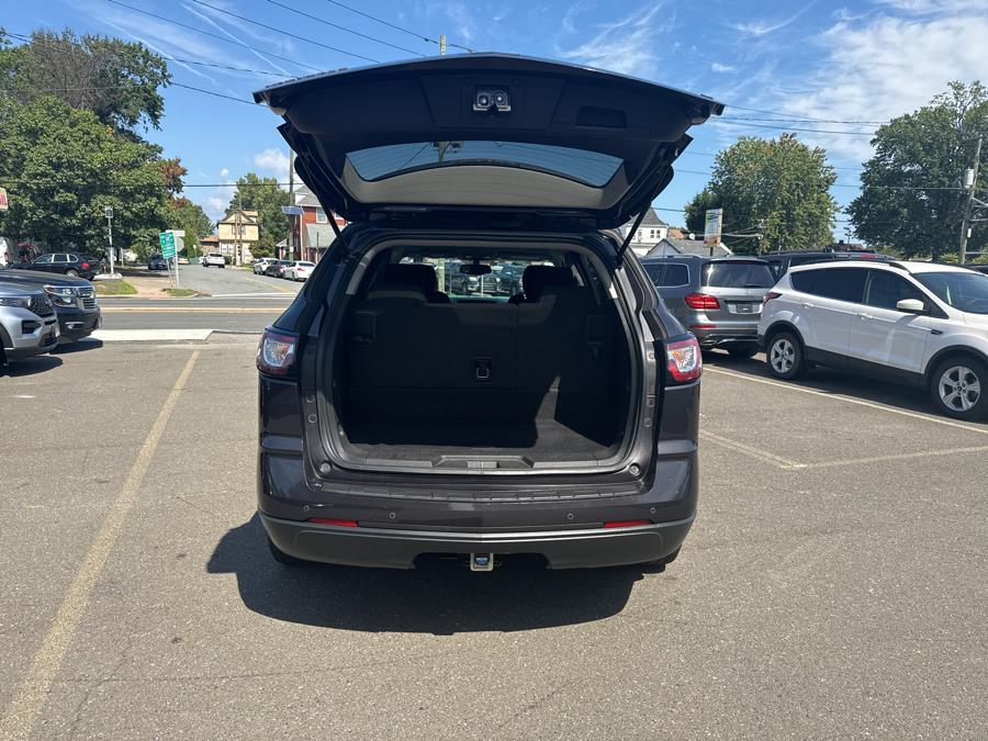 2017 Chevrolet Traverse FWD 4dr LT w/1LT, available for sale in Little Ferry, New Jersey | Victoria Preowned Autos Inc. Little Ferry, New Jersey 2017 Chevrolet Traverse FWD 4dr LT w/1LT, available for sale in Little Ferry, New Jersey | Victoria Preowned Autos Inc. Little Ferry, New Jersey