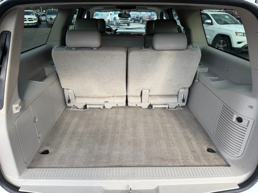 2010 GMC Yukon XL 4WD 4dr 1500 SLT, available for sale in Ortonville, Michigan | Marsh Auto Sales LLC. Ortonville, Michigan 2010 GMC Yukon XL 4WD 4dr 1500 SLT, available for sale in Ortonville, Michigan | Marsh Auto Sales LLC. Ortonville, Michigan