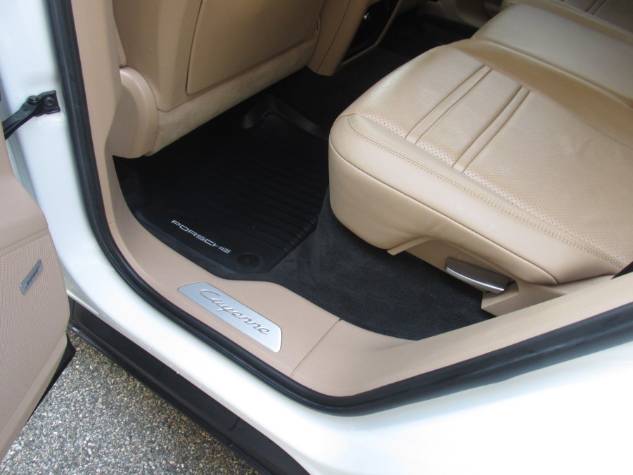 2019 Porsche Cayenne AWD, available for sale in Massapequa, New York | South Shore Auto Brokers & Sales. Massapequa, New York 2019 Porsche Cayenne AWD, available for sale in Massapequa, New York | South Shore Auto Brokers & Sales. Massapequa, New York