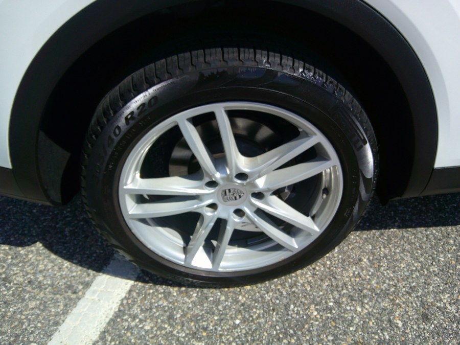 2019 Porsche Cayenne AWD, available for sale in Massapequa, New York | South Shore Auto Brokers & Sales. Massapequa, New York 2019 Porsche Cayenne AWD, available for sale in Massapequa, New York | South Shore Auto Brokers & Sales. Massapequa, New York