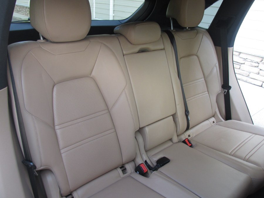 2019 Porsche Cayenne AWD, available for sale in Massapequa, New York | South Shore Auto Brokers & Sales. Massapequa, New York 2019 Porsche Cayenne AWD, available for sale in Massapequa, New York | South Shore Auto Brokers & Sales. Massapequa, New York