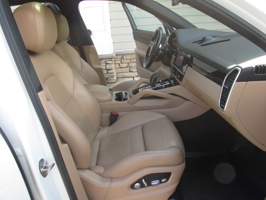 2019 Porsche Cayenne AWD, available for sale in Massapequa, New York | South Shore Auto Brokers & Sales. Massapequa, New York 2019 Porsche Cayenne AWD, available for sale in Massapequa, New York | South Shore Auto Brokers & Sales. Massapequa, New York