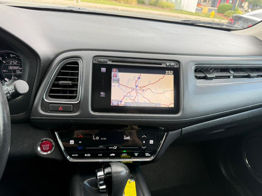 2016 Honda HR-V 2WD 4dr CVT EX-L w/Navi, available for sale in Manchester, Connecticut | Carsonmain LLC. Manchester, Connecticut 2016 Honda HR-V 2WD 4dr CVT EX-L w/Navi, available for sale in Manchester, Connecticut | Carsonmain LLC. Manchester, Connecticut