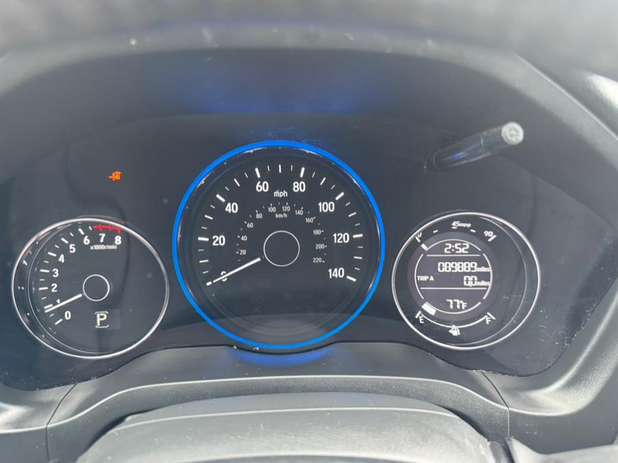 2016 Honda HR-V 2WD 4dr CVT EX-L w/Navi, available for sale in Manchester, Connecticut | Carsonmain LLC. Manchester, Connecticut 2016 Honda HR-V 2WD 4dr CVT EX-L w/Navi, available for sale in Manchester, Connecticut | Carsonmain LLC. Manchester, Connecticut