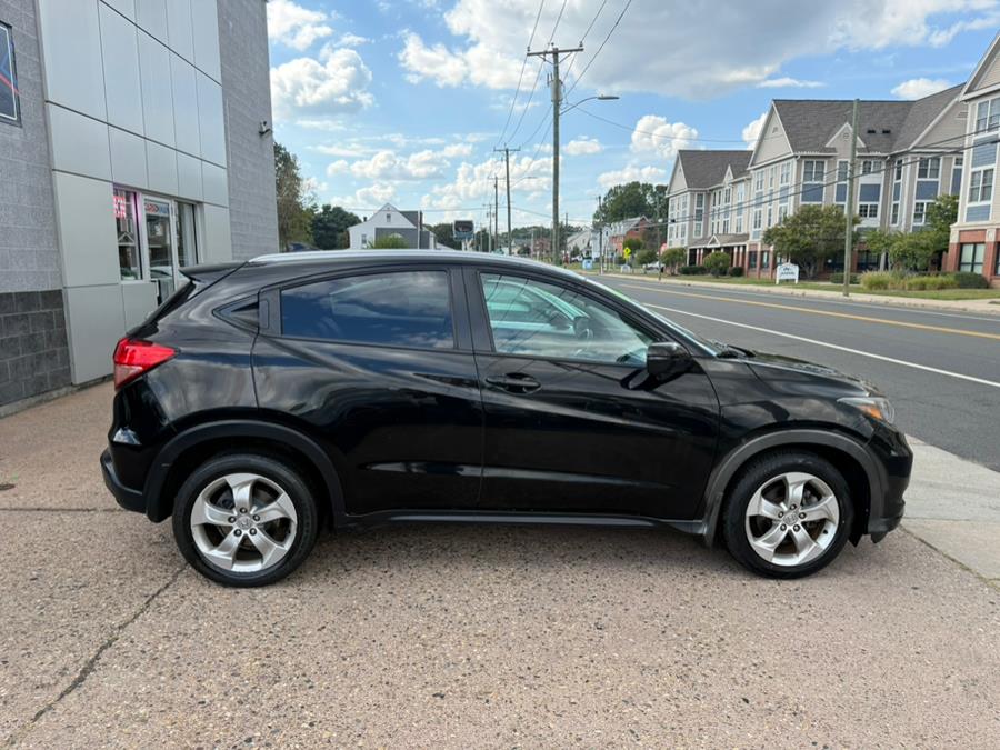 2016 Honda HR-V 2WD 4dr CVT EX-L w/Navi, available for sale in Manchester, Connecticut | Carsonmain LLC. Manchester, Connecticut 2016 Honda HR-V 2WD 4dr CVT EX-L w/Navi, available for sale in Manchester, Connecticut | Carsonmain LLC. Manchester, Connecticut